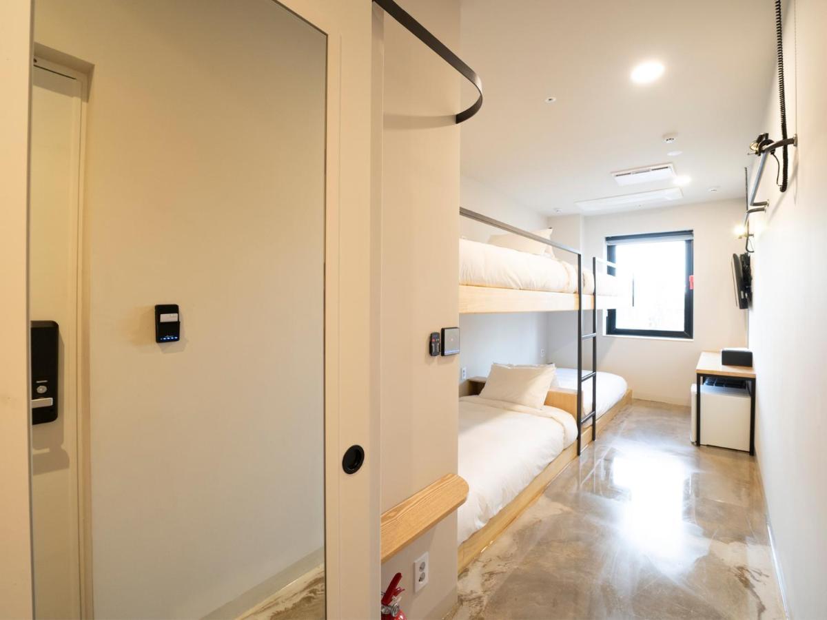 Wegoinn Hostel Seoul Exterior photo